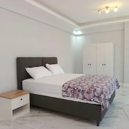 Апартаменты Big